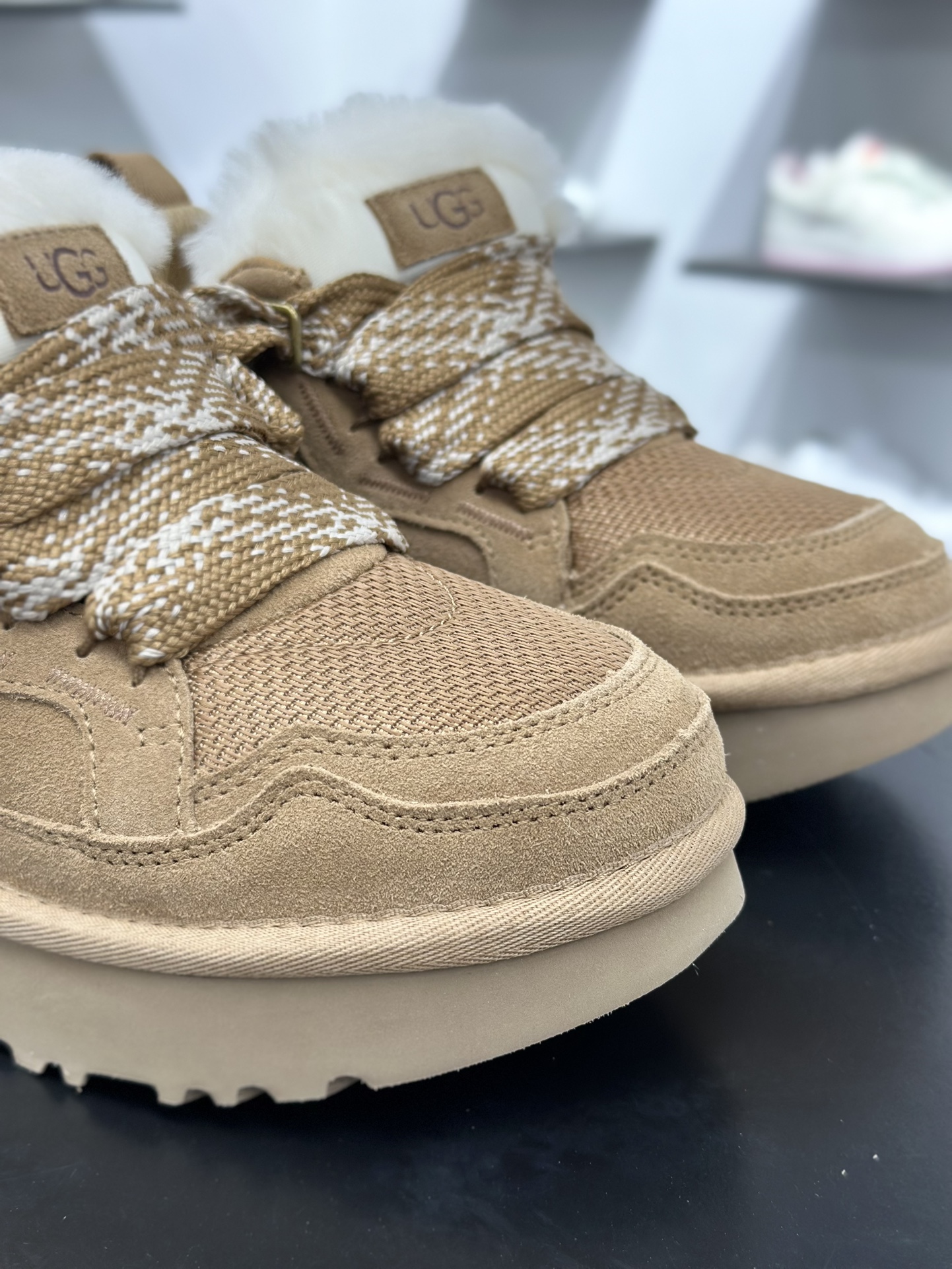 280 UGG Highmel 梅尔 粗鞋带款 低帮雪地靴 面包鞋 1144032-Chinese UA Cheap High Quatity Brand Clothes Bags handbags Sneakers wholesale wholesaler seller from China Factory suppliers Fashion Clothing Shoes best Quality Beautiful Price 280 UGG Highmel 梅尔 粗鞋带款 低帮雪地靴 面包鞋 1144032