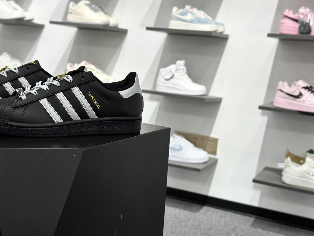 AD Originals Superstar 白牛仔贝壳头 EG4959