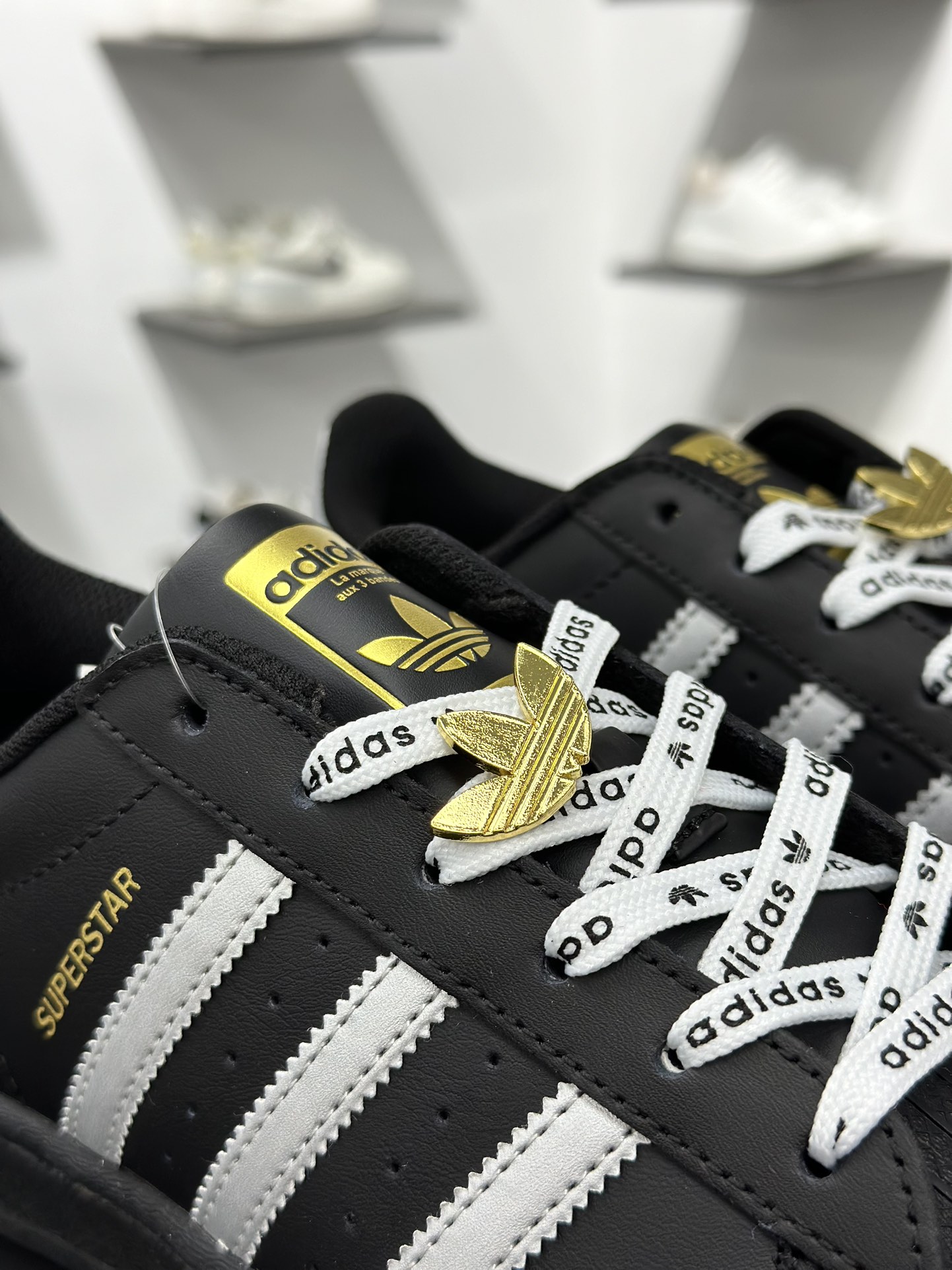 AD Originals Superstar 白牛仔贝壳头 EG4959