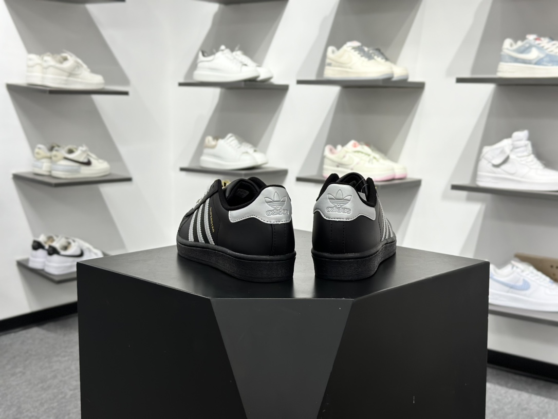 AD Originals Superstar 白牛仔贝壳头 EG4959