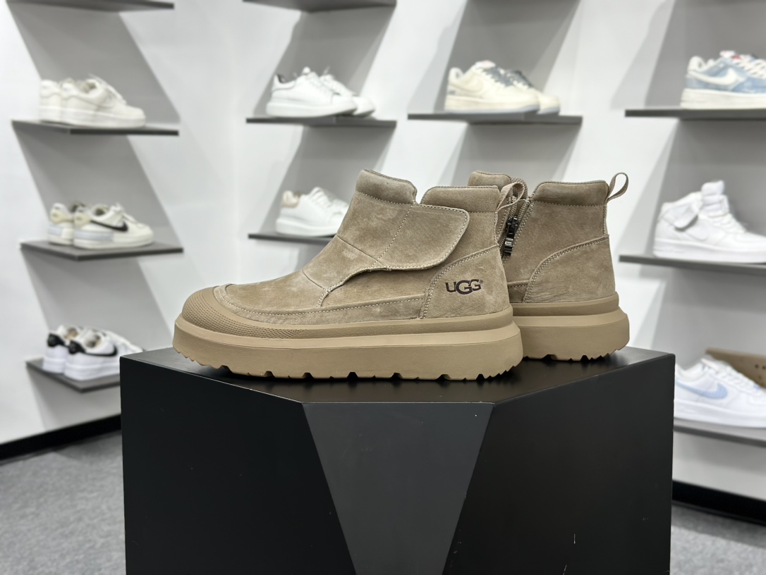 美国轻奢品牌 UGG M Tasman Weather Hybrid 塔斯曼混合系列中帮厚底轻量休闲马丁靴 U9807