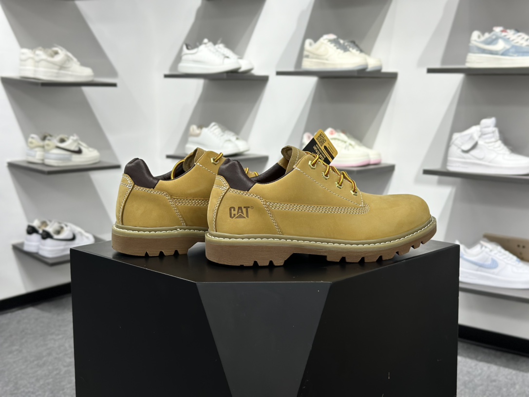 CAT/卡特 硬汉推土机品牌 秋冬新款 户外低帮舒适休闲工装鞋 CRAlL SPORT LOW 选用经典磨砂头层牛皮鞋面 P110439