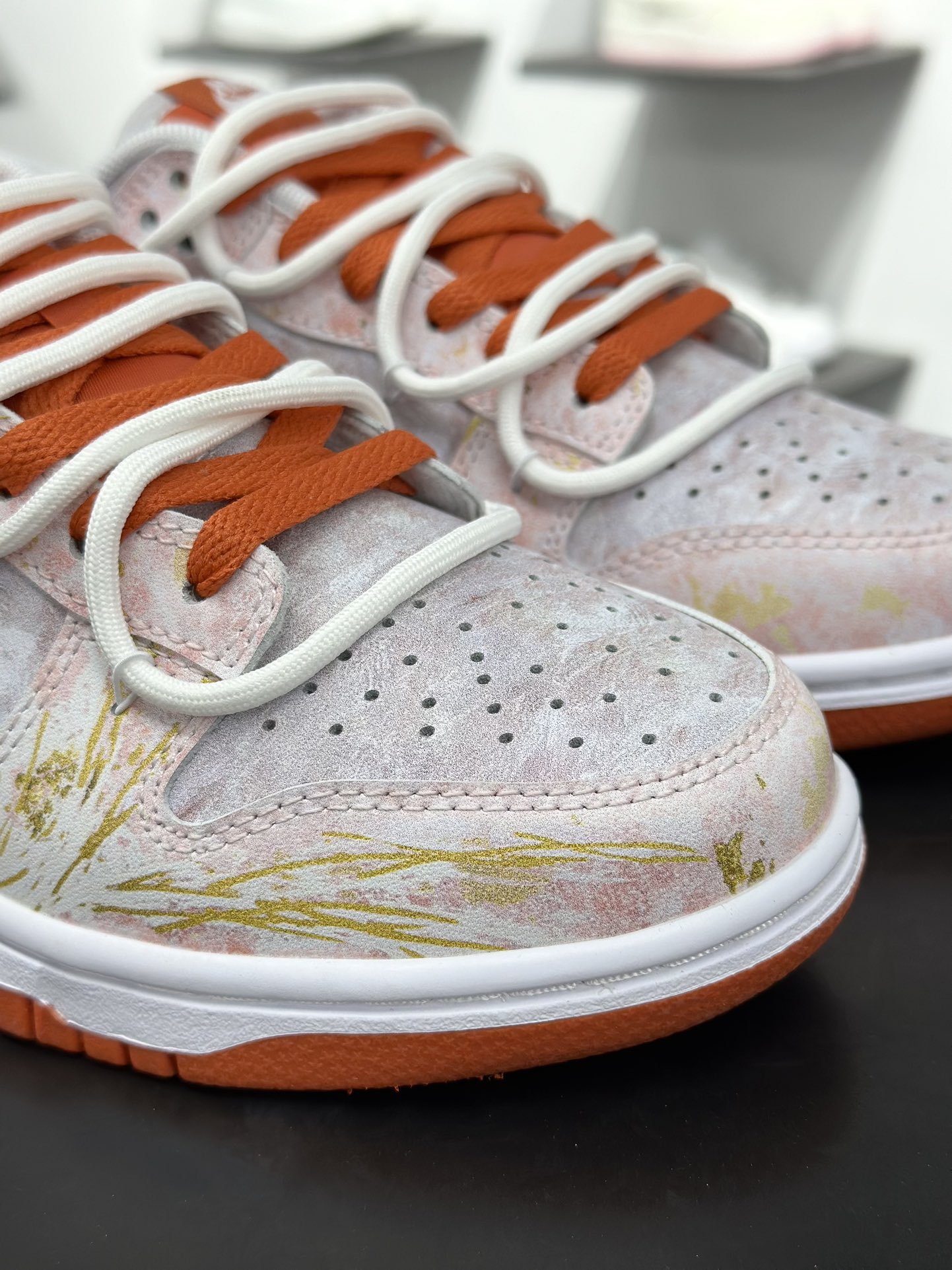 NIKE DUNK SB LOW 全新配色 解构系列 FQ6965-700