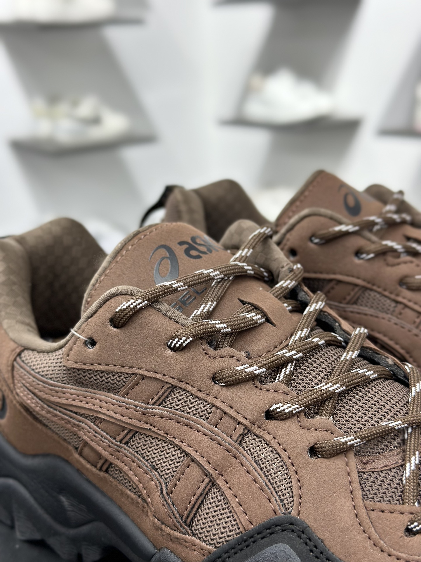 Asics Gel-Pickax 亚瑟士 登山徒步 户外运动平衡减震 抗冲击支撑 防滑耐磨平衡轻便 户外功能鞋 1203A983-200