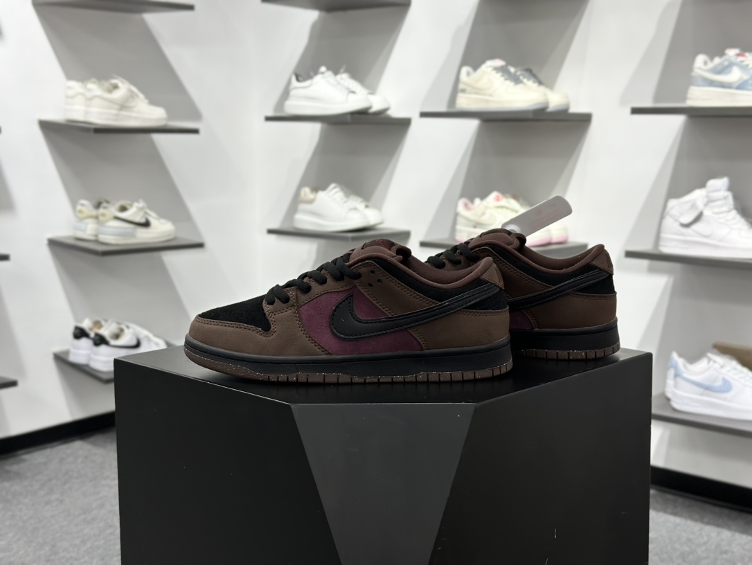 NIKE DUNK SB LOW 定制dunk 定制Dunk SB顾名思义 FN0619-600