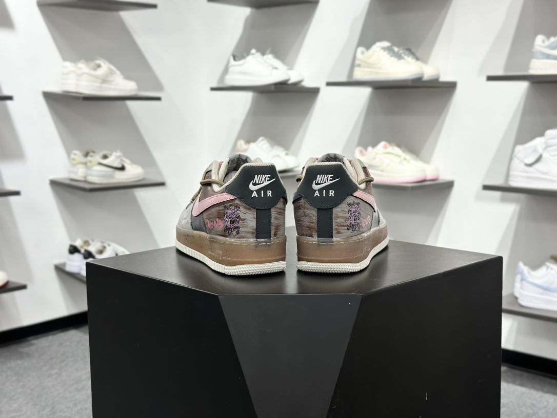Nike Air Force 1 Low 手绘涂鸦 CW1888-680