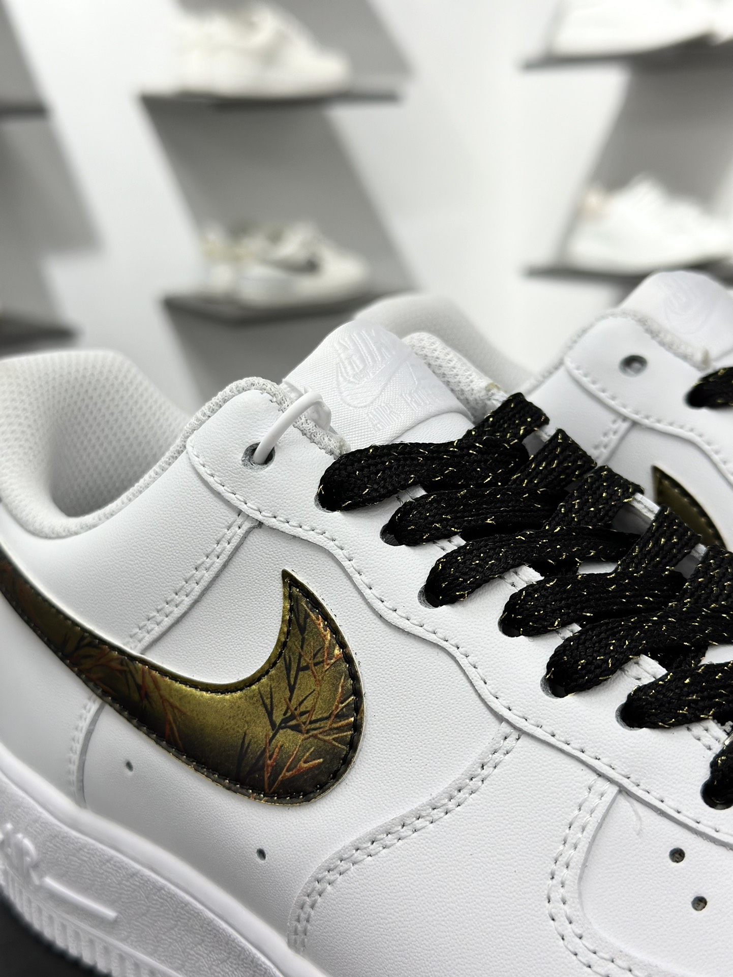 Nike Air Force 1‘07 Low 二次元主题 白金裂纹 空军一号低帮休闲板鞋 ZH0316-147