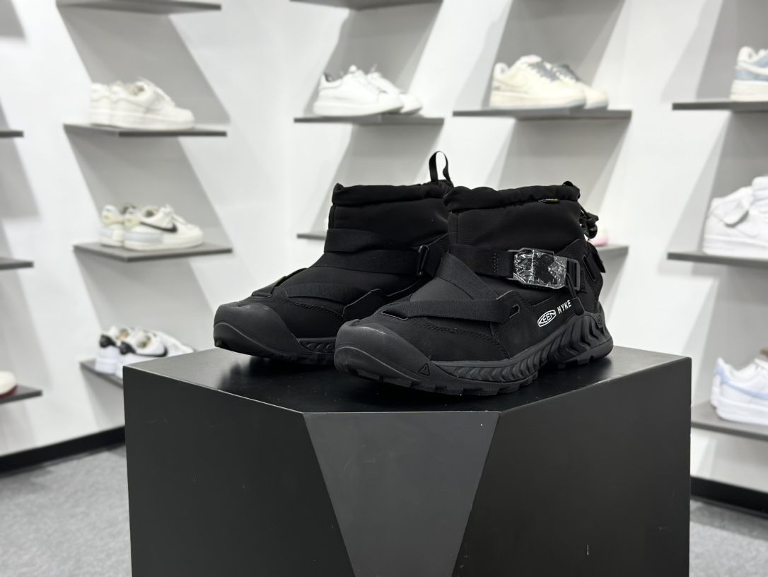 KEEN KEEN HOOD NXIS PULL ON WP 舒适耐磨防滑短靴 1027977