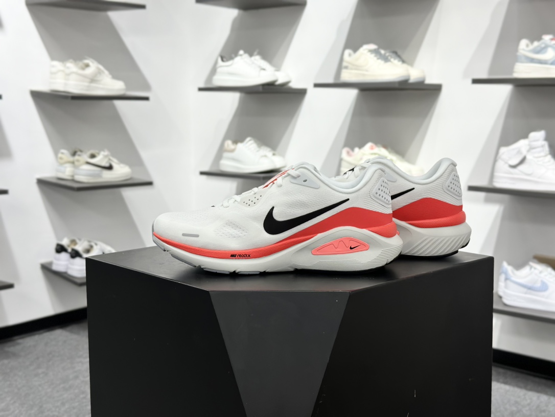 Nike Air Zoom Structure 26 轻量跑鞋 HJ1102-102