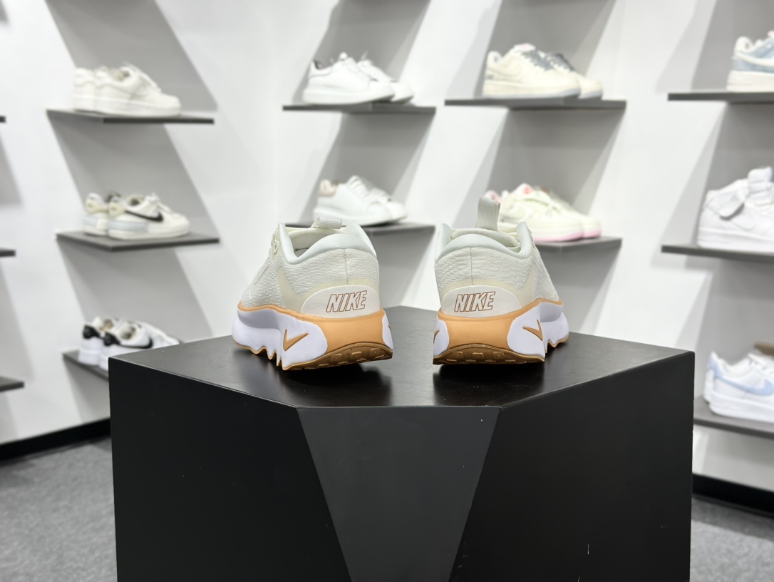 Nike Motiva Pale Ivory Amber Brown 耐克 莫提瓦系列 低帮轻量减震 休闲运动慢跑鞋 DV1238-107
