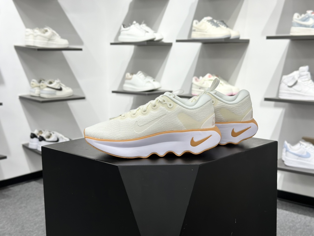 Nike Motiva Pale Ivory Amber Brown 耐克 莫提瓦系列 低帮轻量减震 休闲运动慢跑鞋 DV1238-107