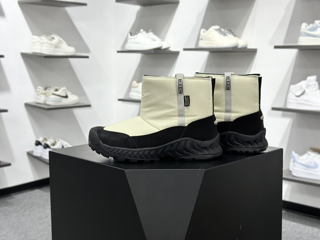 KEEN KEEN HOOD NXIS PULL ON WP 舒适耐磨防滑短靴 1028100