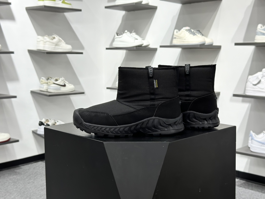 220 KEEN KEEN HOOD NXIS PULL ON WP 舒适耐磨防滑短靴 KNSO3F414BK