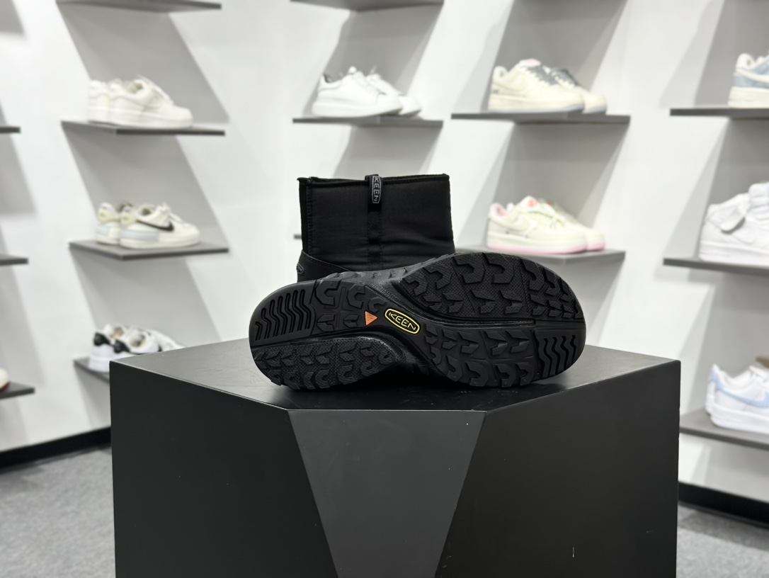 220 KEEN KEEN HOOD NXIS PULL ON WP 舒适耐磨防滑短靴 KNSO3F414BK