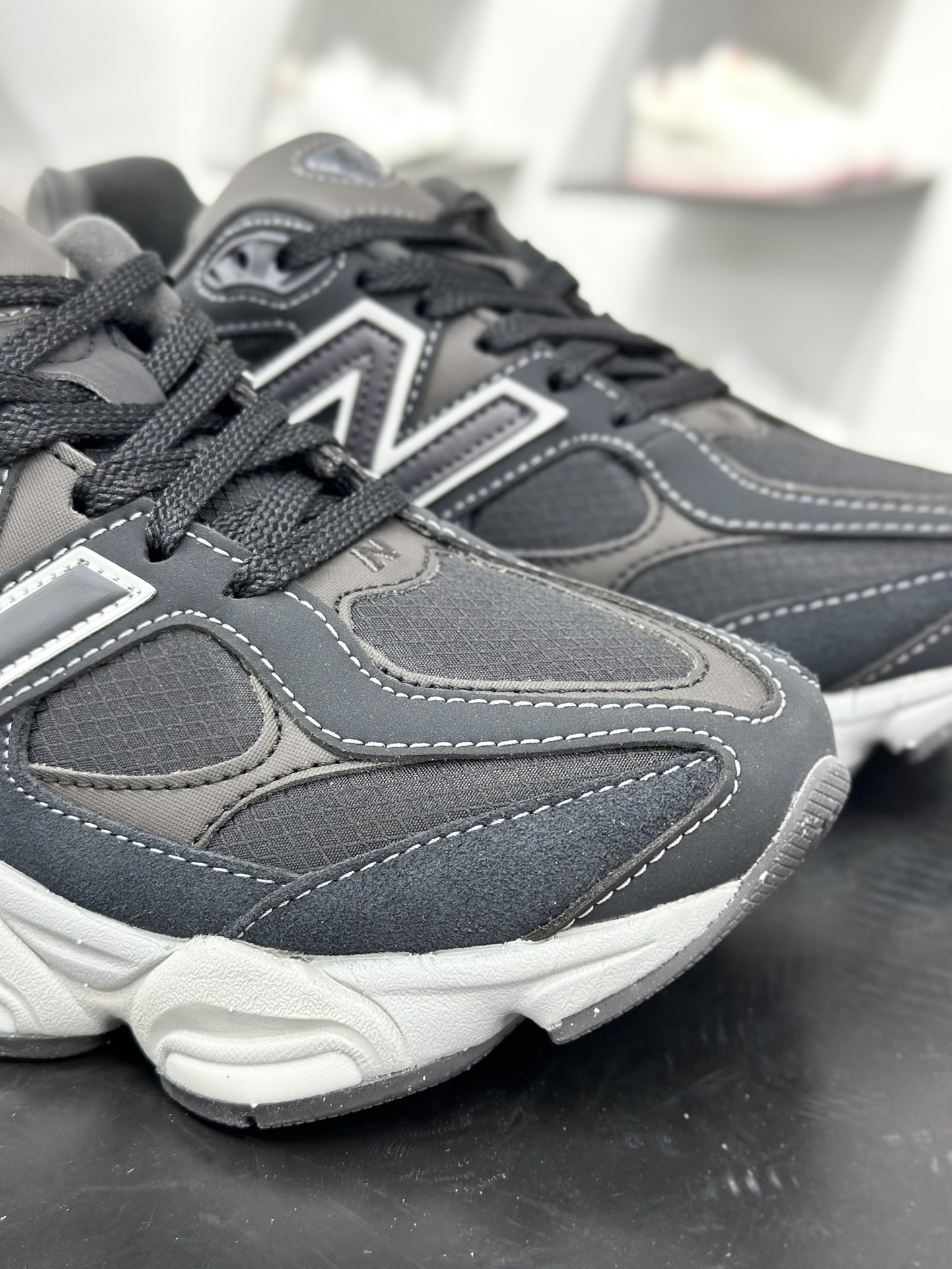 240 New Balance NB9060 联名款 复古休闲运动慢跑鞋 灰色 U9060ORA