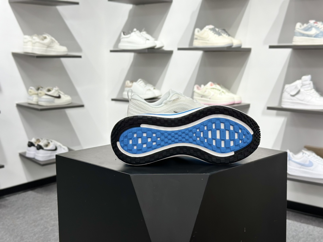 Nike Air Zoom Vomero Plus HV8150-103