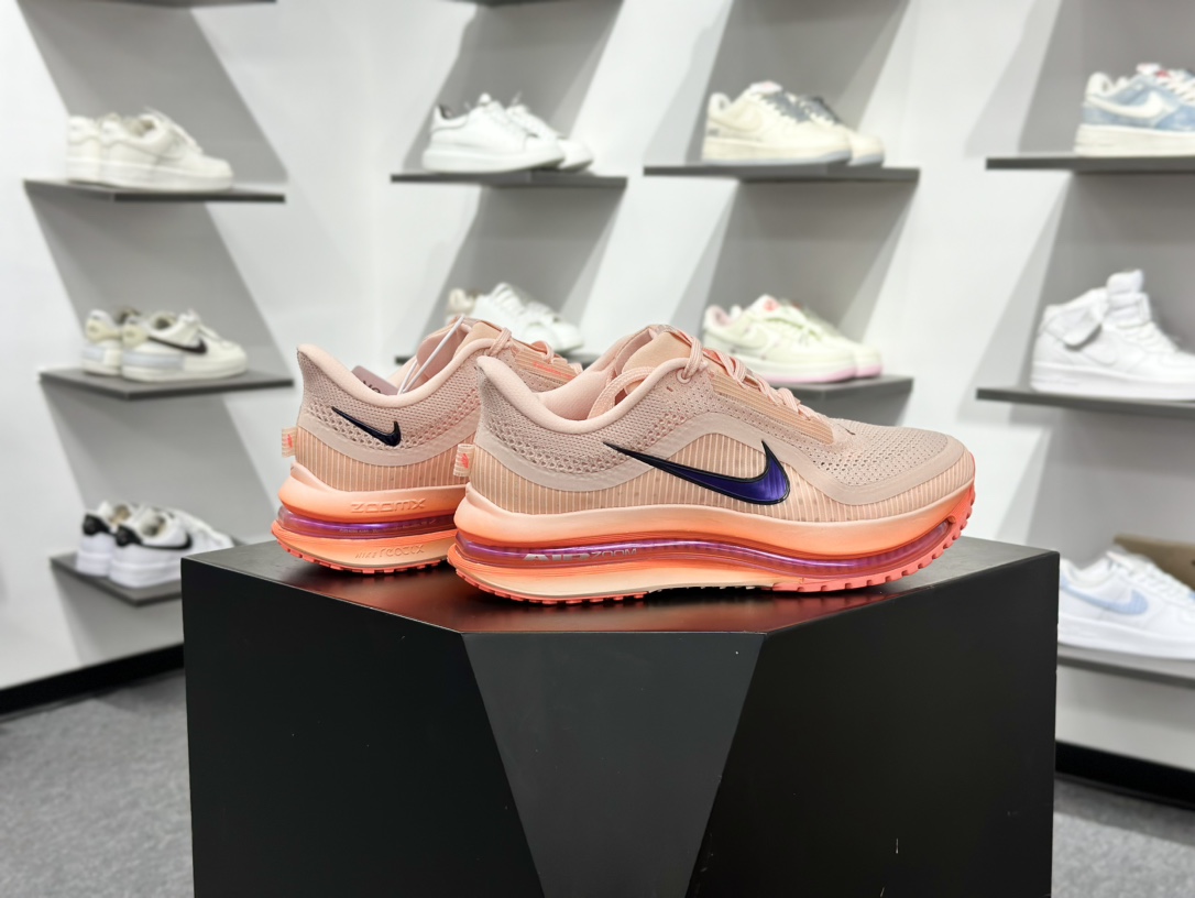 220 Nike Air Zoom Vomero Plus II6308-600