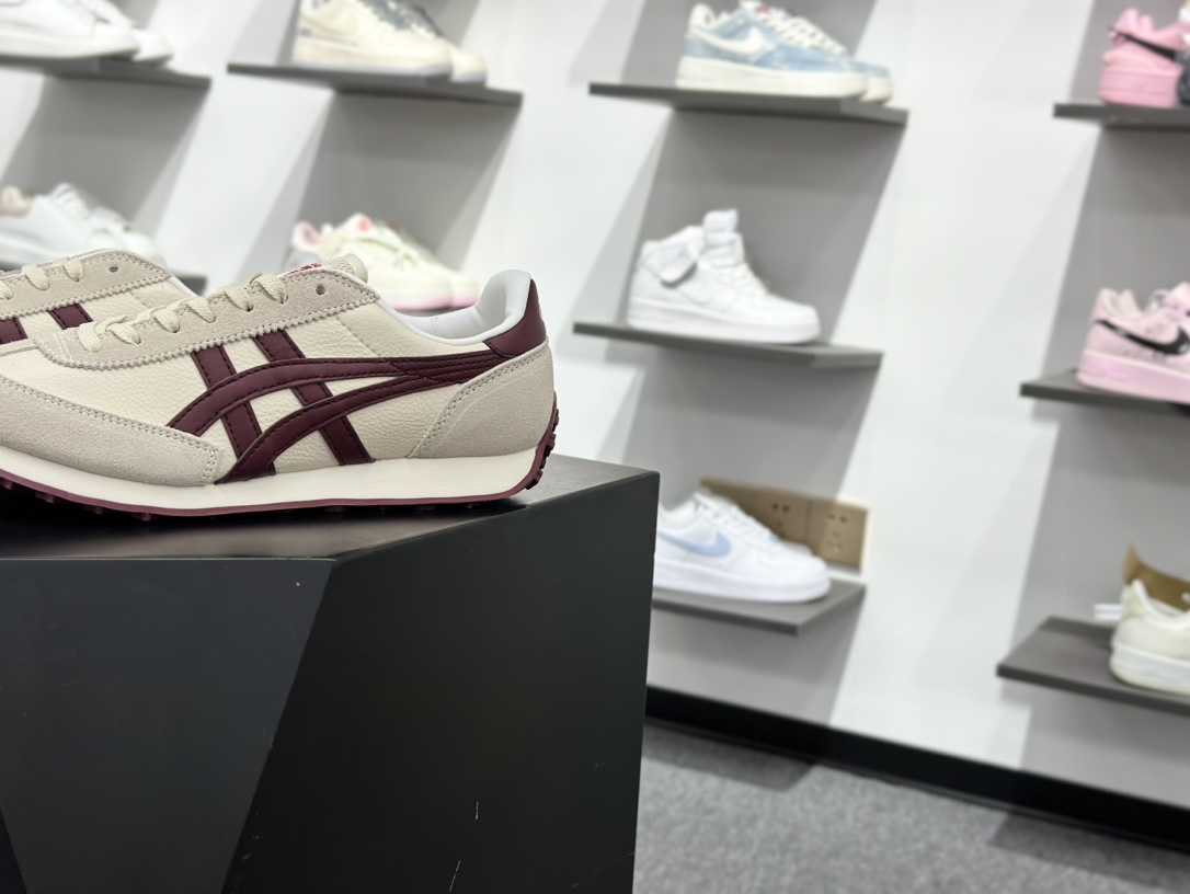 180 鬼冢虎Onitsuka Tiger California 78系列 FS11超舒适缓震复合底 1183C207-101