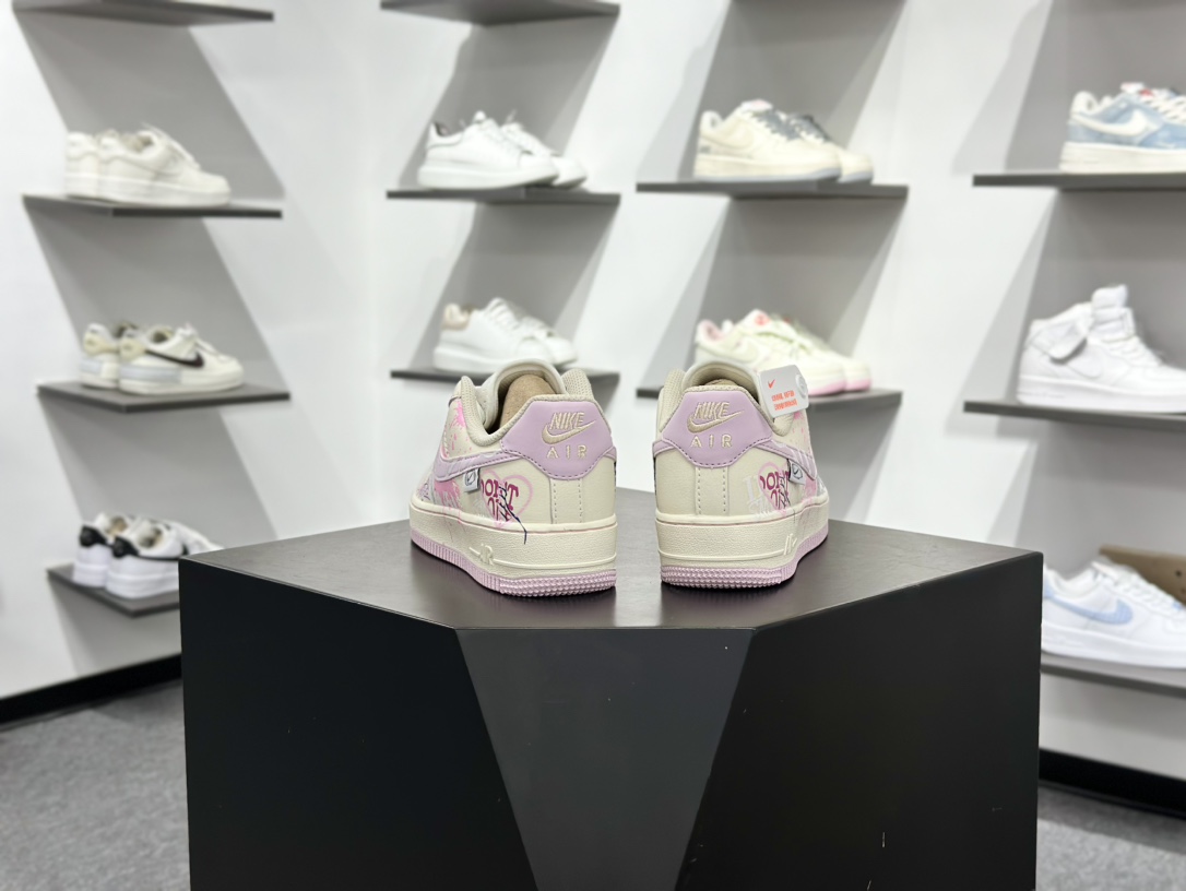 Nike Air Force1 FB1839-122