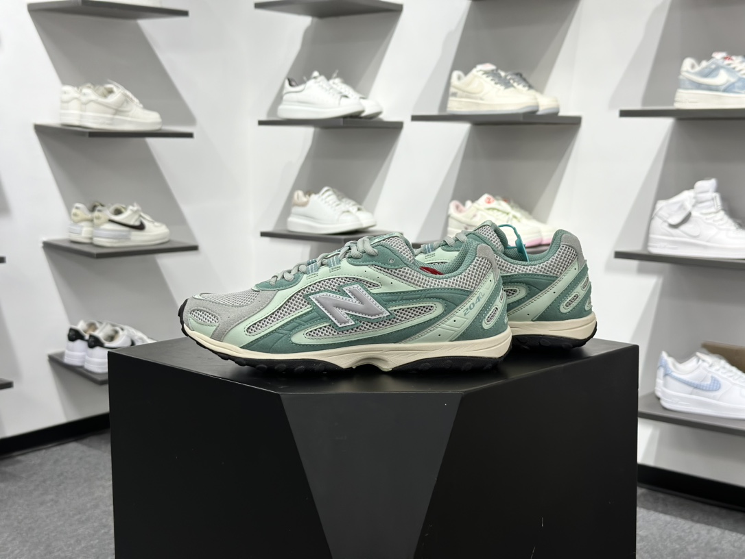 200 New Balance 204L 薄底鞋 薄底皮质鞋带德训miu系 减震耐磨包裹性支撑轻便 低帮 生活休闲鞋 U204LKTA