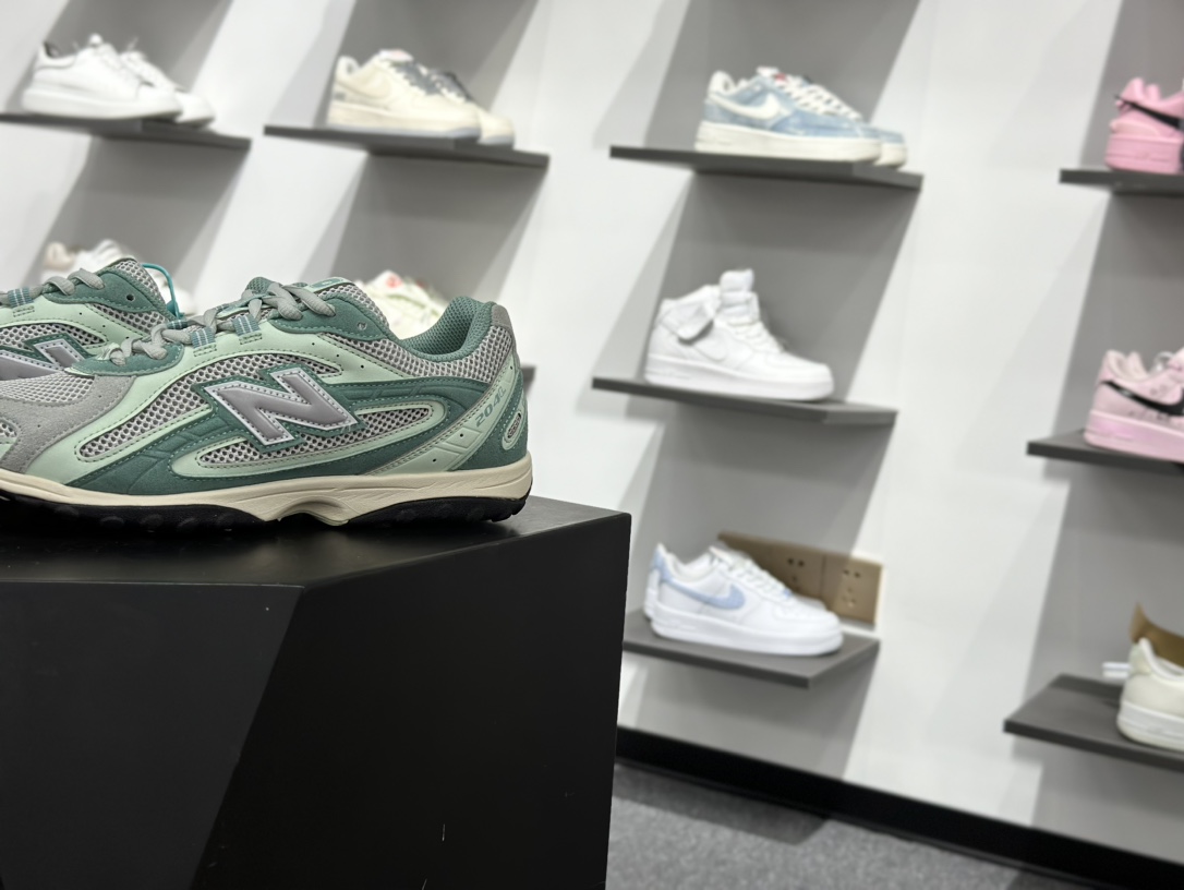 200 New Balance 204L 薄底鞋 薄底皮质鞋带德训miu系 减震耐磨包裹性支撑轻便 低帮 生活休闲鞋 U204LKTA