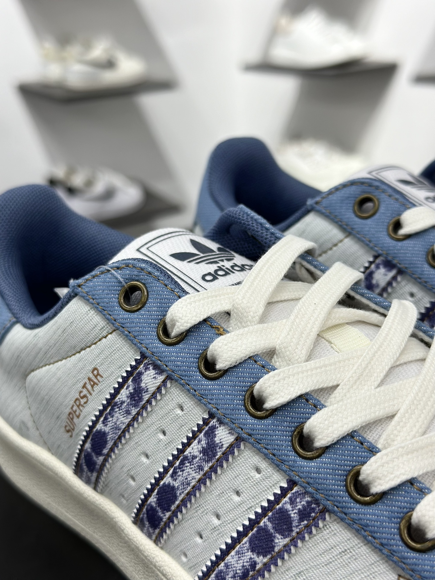 140 Adidas Originals SUPERSTAR II 经典贝壳头 JS2488