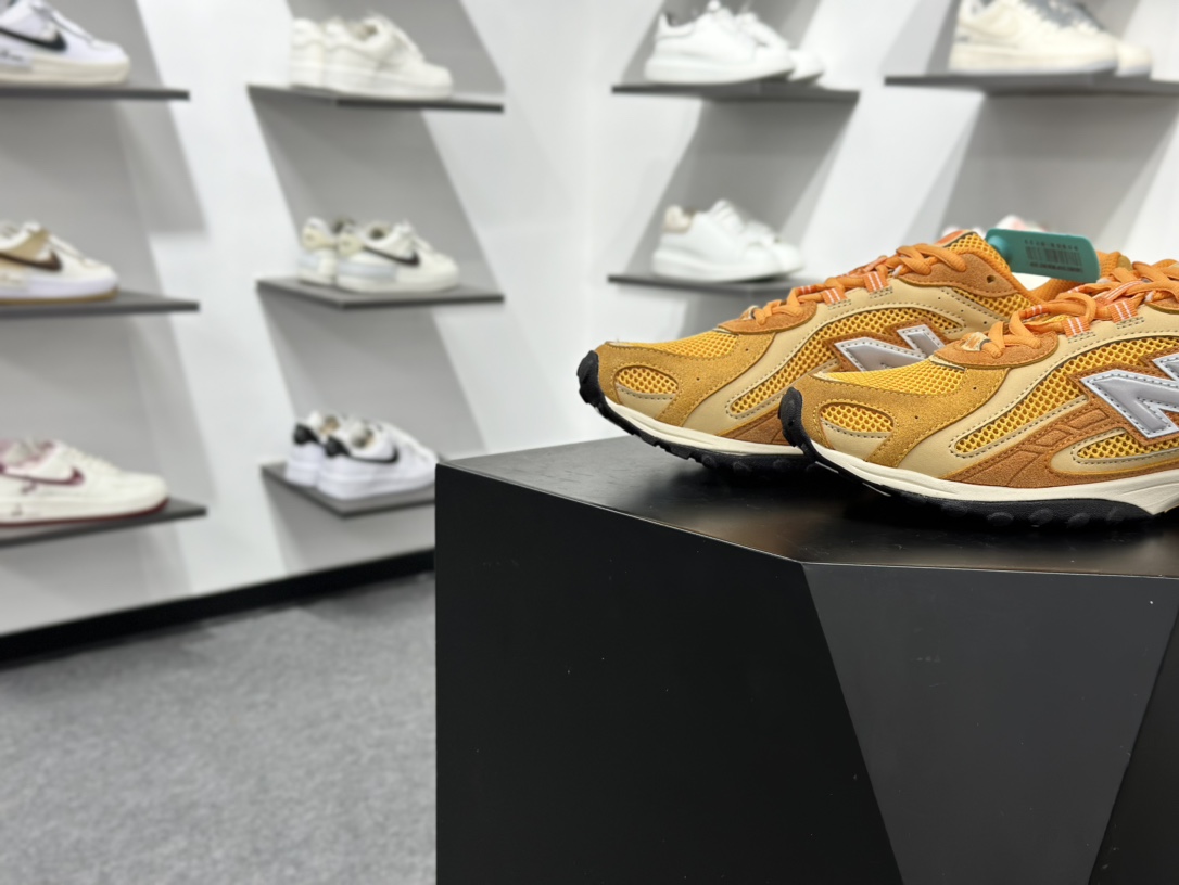 200 New Balance 204L 薄底鞋 薄底皮质鞋带德训miu系 减震耐磨包裹性支撑轻便 低帮 生活休闲鞋 U204LKTI