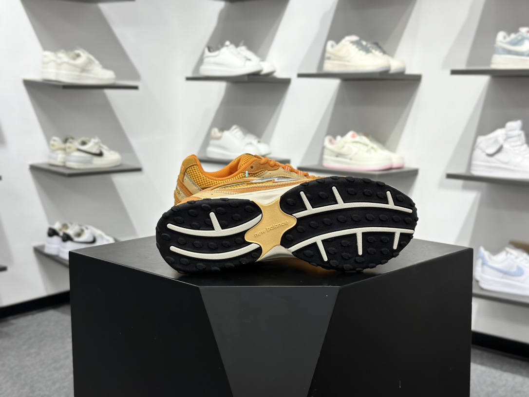 200 New Balance 204L 薄底鞋 薄底皮质鞋带德训miu系 减震耐磨包裹性支撑轻便 低帮 生活休闲鞋 U204LKTI