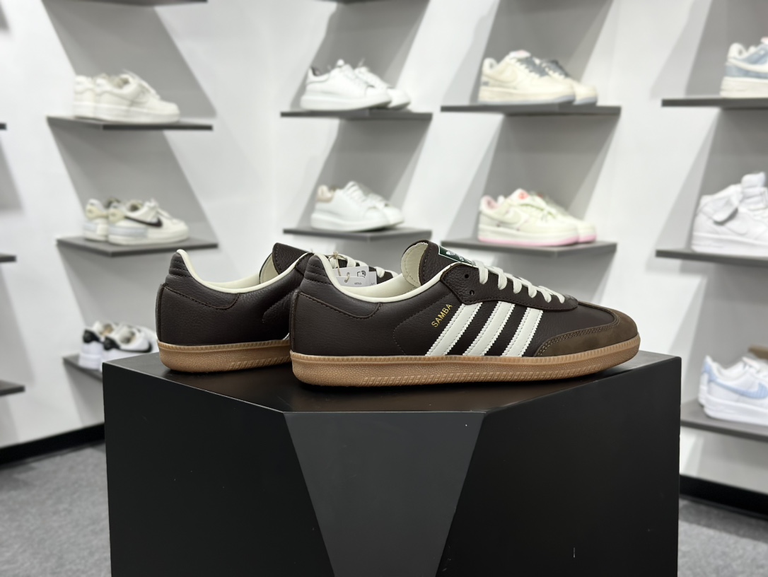 200 Adidas Samba OG 复古桑巴板鞋 JR0891
