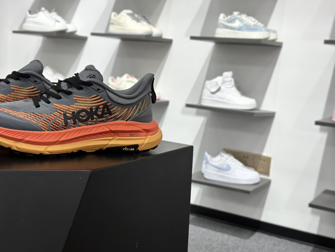 200 HOKA ONE ONE Mafate Speed 2 低帮专业越野跑步鞋 1129930/CKBC