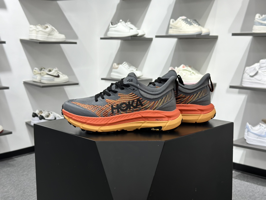 200 HOKA ONE ONE Mafate Speed 2 低帮专业越野跑步鞋 1129930/CKBC
