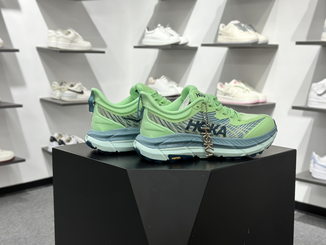200 HOKA ONE ONE Mafate Speed 2 低帮专业越野跑步鞋 1129930/LGOM