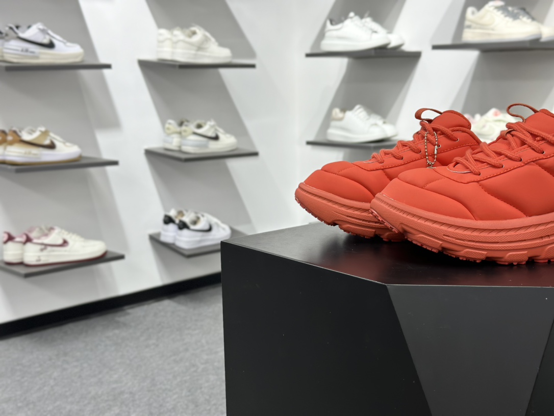 220 HOKA BONDI B3LS MARNI 复古舒适防滑耐磨 低帮 山地户外跑步鞋 1170631/PNCN-Chinese UA Cheap High Quatity Brand Clothes Bags handbags Sneakers wholesale wholesaler seller from China Factory suppliers Fashion Clothing Shoes best Quality Beautiful Price 220 HOKA BONDI B3LS MARNI 复古舒适防滑耐磨 低帮 山地户外跑步鞋 1170631/PNCN