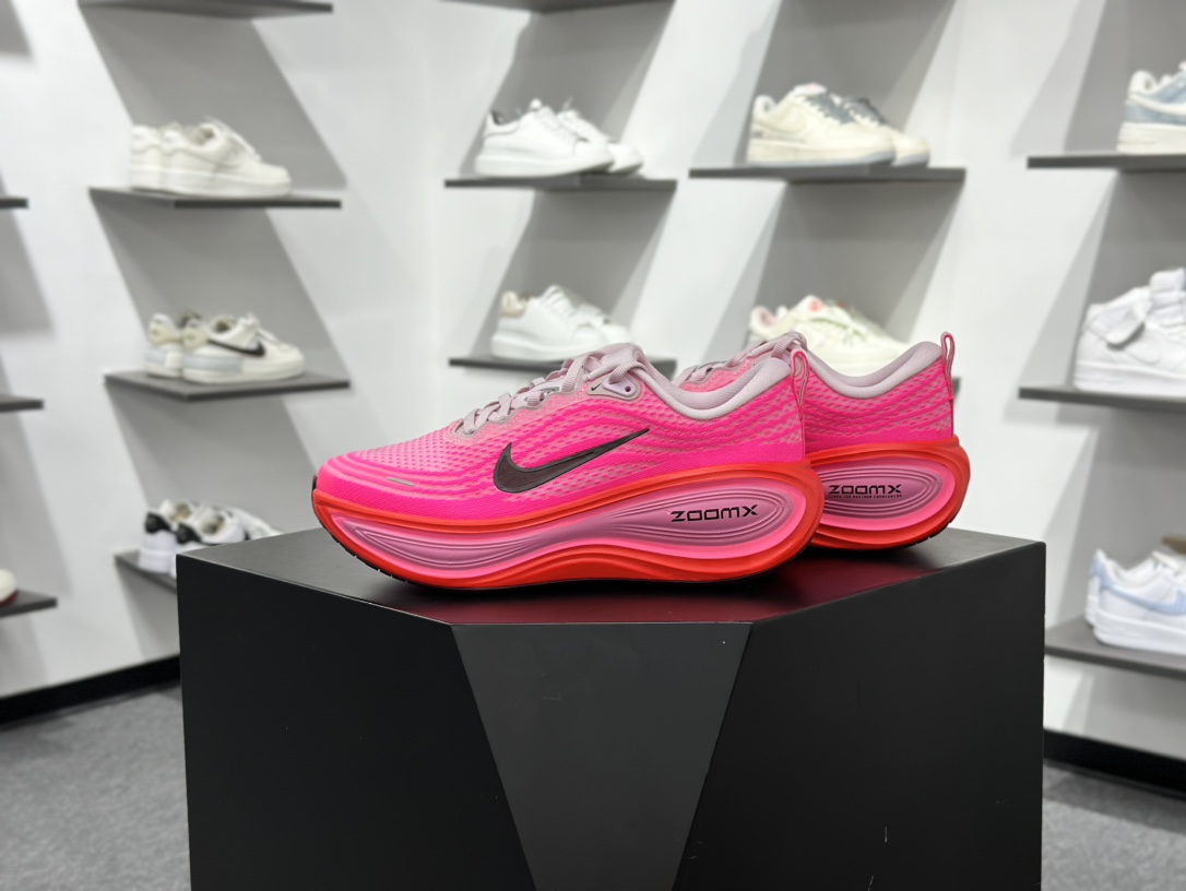 Nike VOMERO PLUS轻盈跑鞋 顶级版本 Nike VOMERO 18 舒适百搭防滑耐磨 低帮 休闲跑步鞋男女同款 HV8154-604-High Quatity Cheap Brand wholesale wholesaler seller Clothes Bags handbags Sneakers Top Fashion Clothing Shoes from China Factory Chinese suppliers best Quality Beautiful Price Nike VOMERO PLUS轻盈跑鞋 顶级版本 Nike VOMERO 18 舒适百搭防滑耐磨 低帮 休闲跑步鞋男女同款 HV8154-604