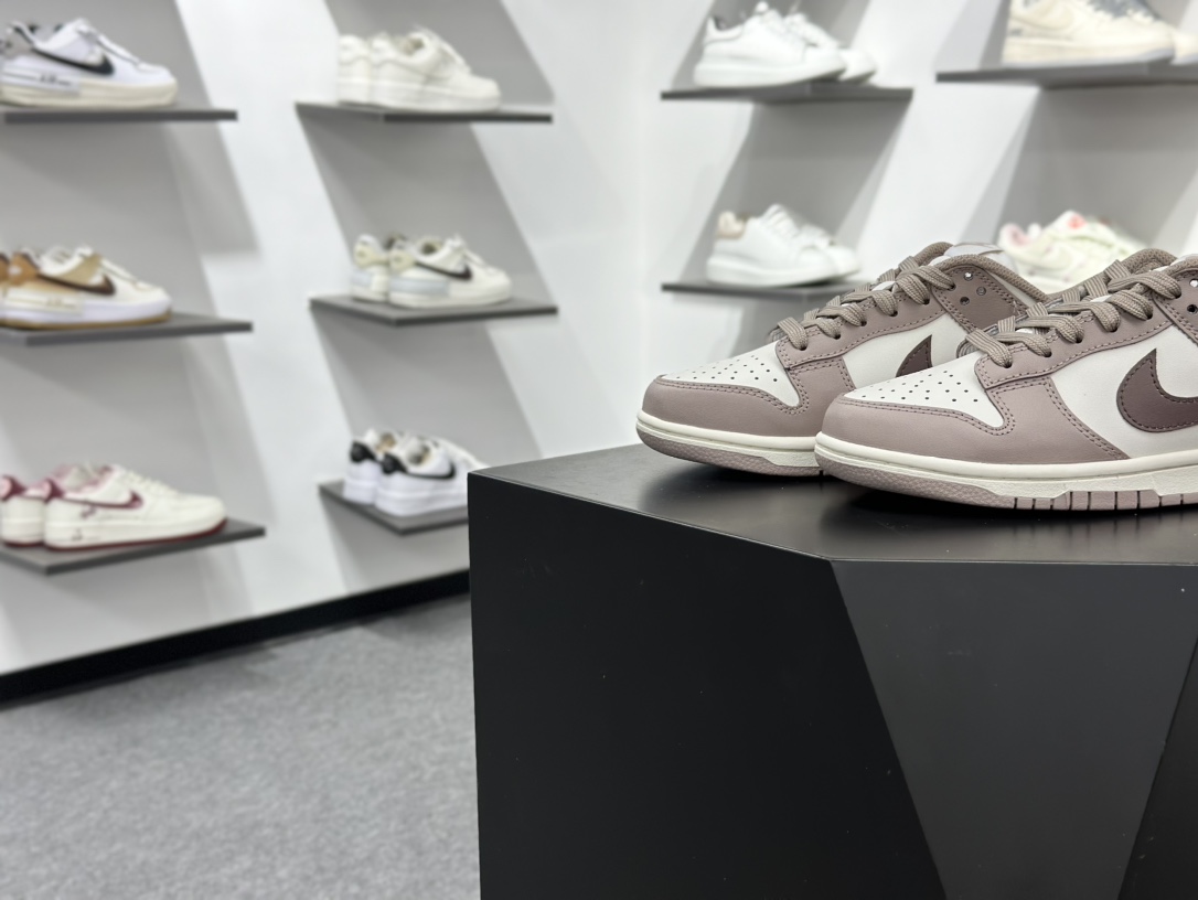 NK SB Dunk Low DD1503-125