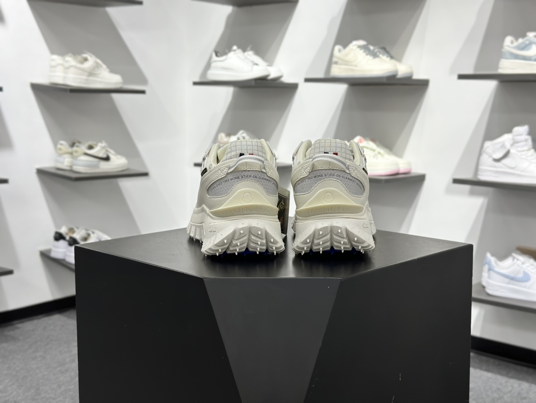 450 Moncler 蒙口 Trailgrip GTX 厚底系带耐磨低帮运动休闲鞋