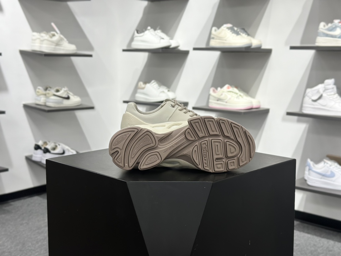 280 ecco爱步 Biom C 牛皮革 25秋复古舒适 低帮 老爹鞋 女款 冰白色 80046350412