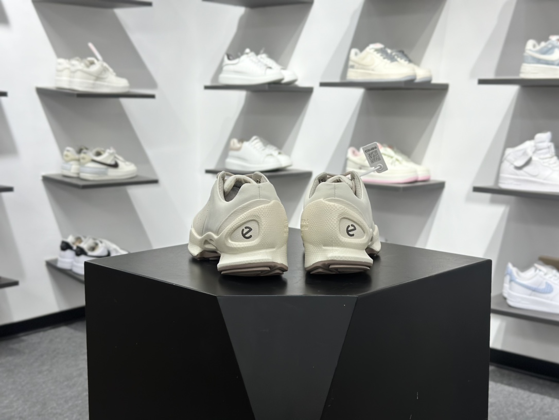 280 ecco爱步 Biom C 牛皮革 25秋复古舒适 低帮 老爹鞋 女款 冰白色 80046350412