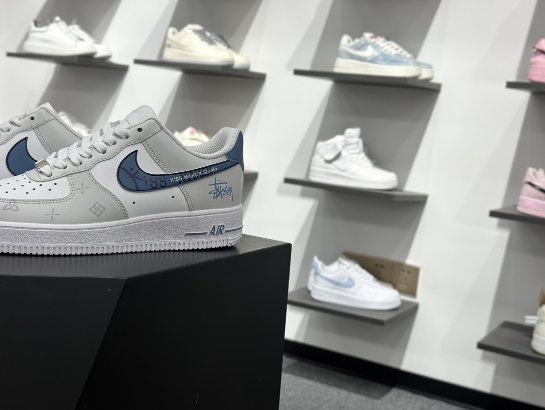 Air Force 1 Low 斯图西联名 ZH0316-137