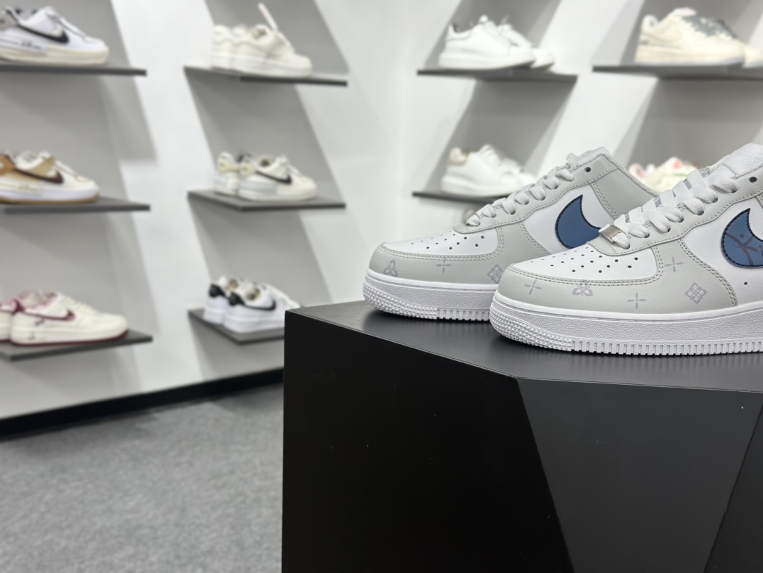 Air Force 1 Low 斯图西联名 ZH0316-137