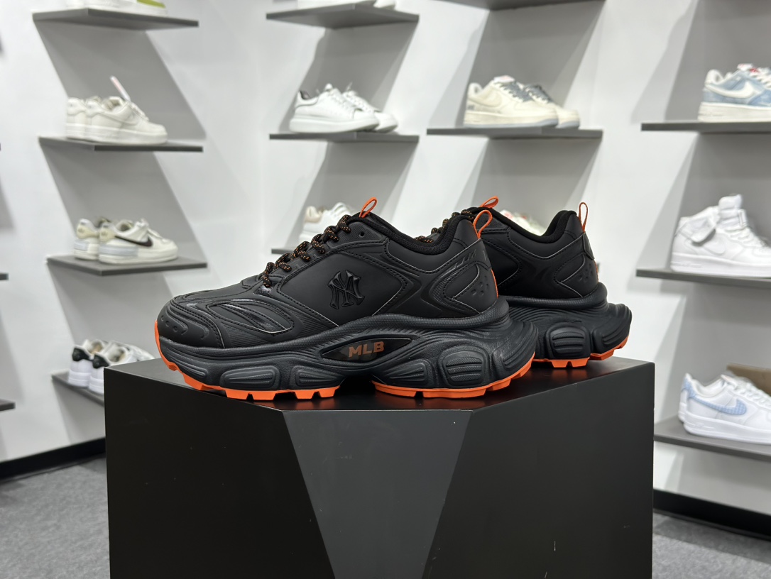 200 MLB Chunky Runner Basic 厚底老爹厚底休闲运动慢跑鞋 3ASHW005N