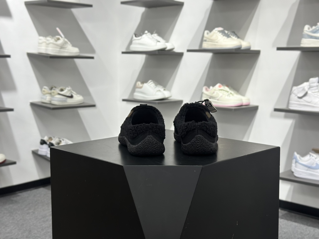 180 KEEN Howser 3 Slide 麋鹿色小羊蹄舒适一脚蹬生活休闲鞋 1029435