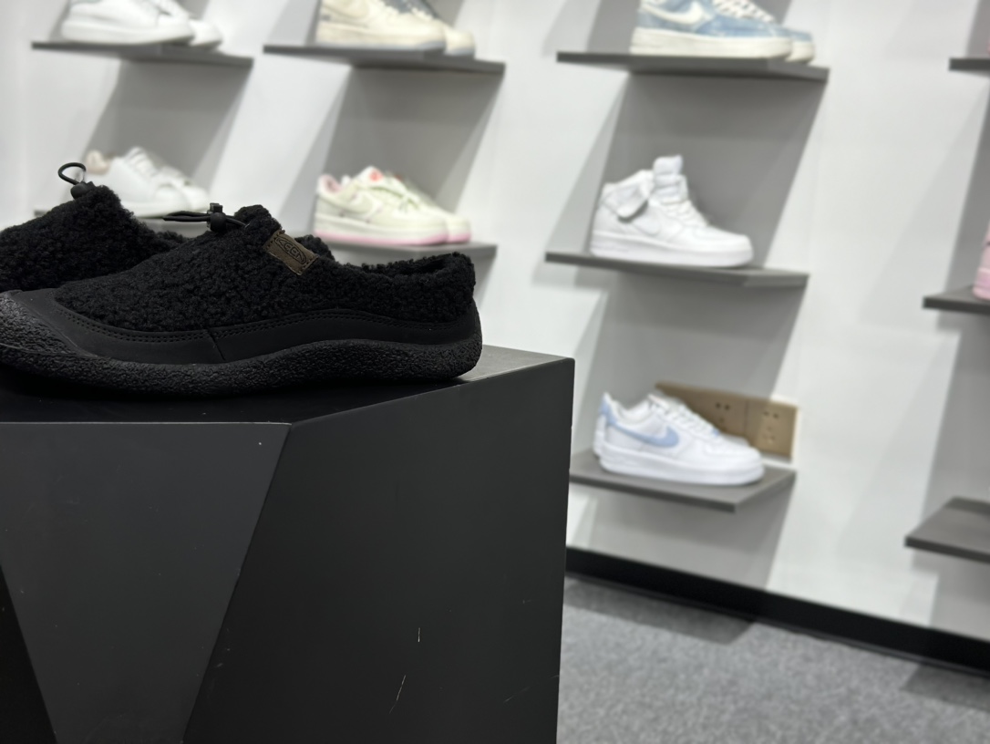 180 KEEN Howser 3 Slide 麋鹿色小羊蹄舒适一脚蹬生活休闲鞋 1029435