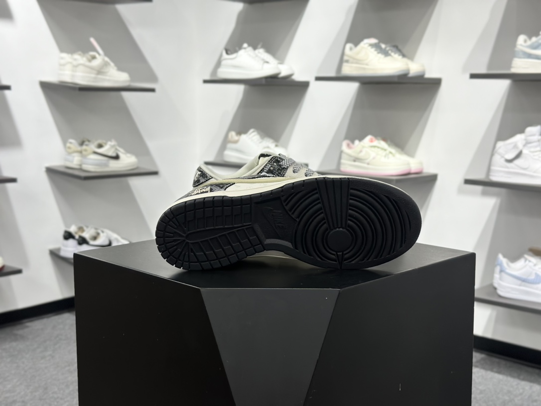 NK Dunk Low Retro ”DIY高端定制” Sup印字米黑蛇纹钩 低帮休闲运动板鞋 XS6089-636