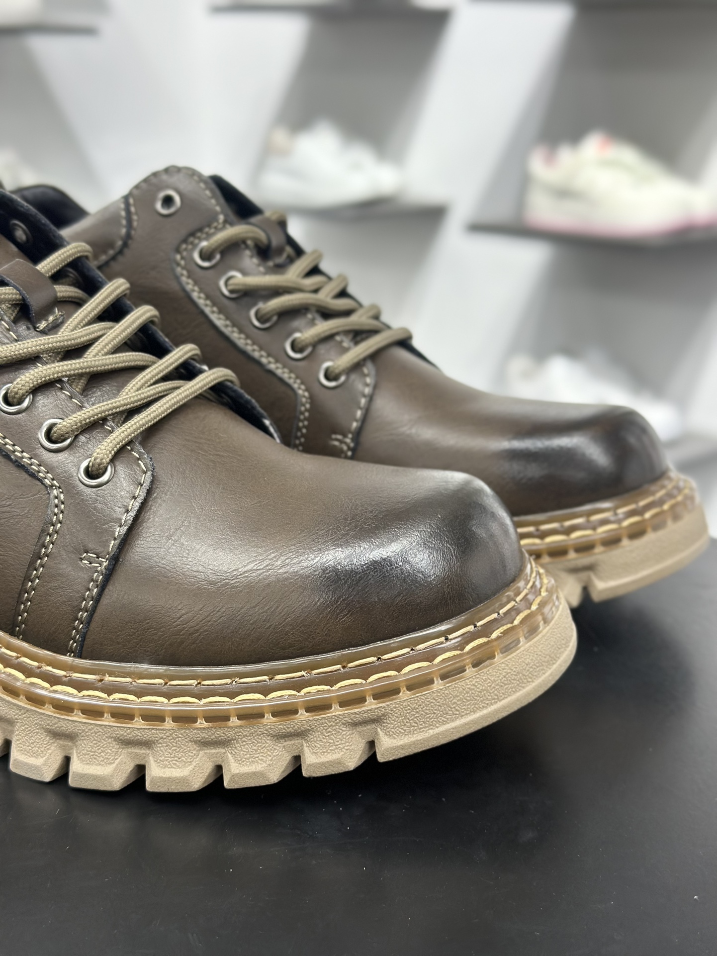 280 Ecco爱步男鞋2025年新款 拼接板鞋拼色 800874