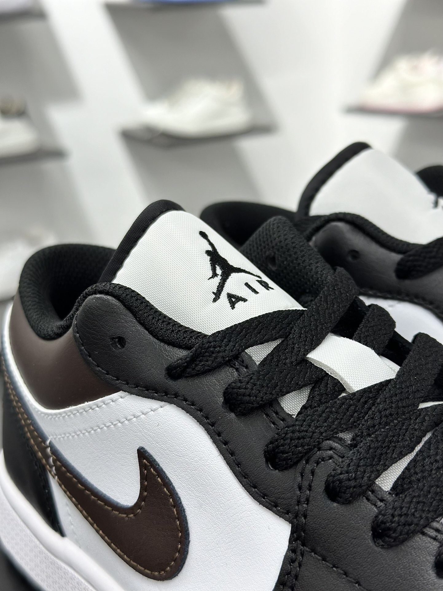 Air Jordan 1 Low 原装配色 耐克Nike Air Jordan1 Low AJ低帮乔丹一代低帮经典复古文化休闲运动篮球鞋 IO3393-010