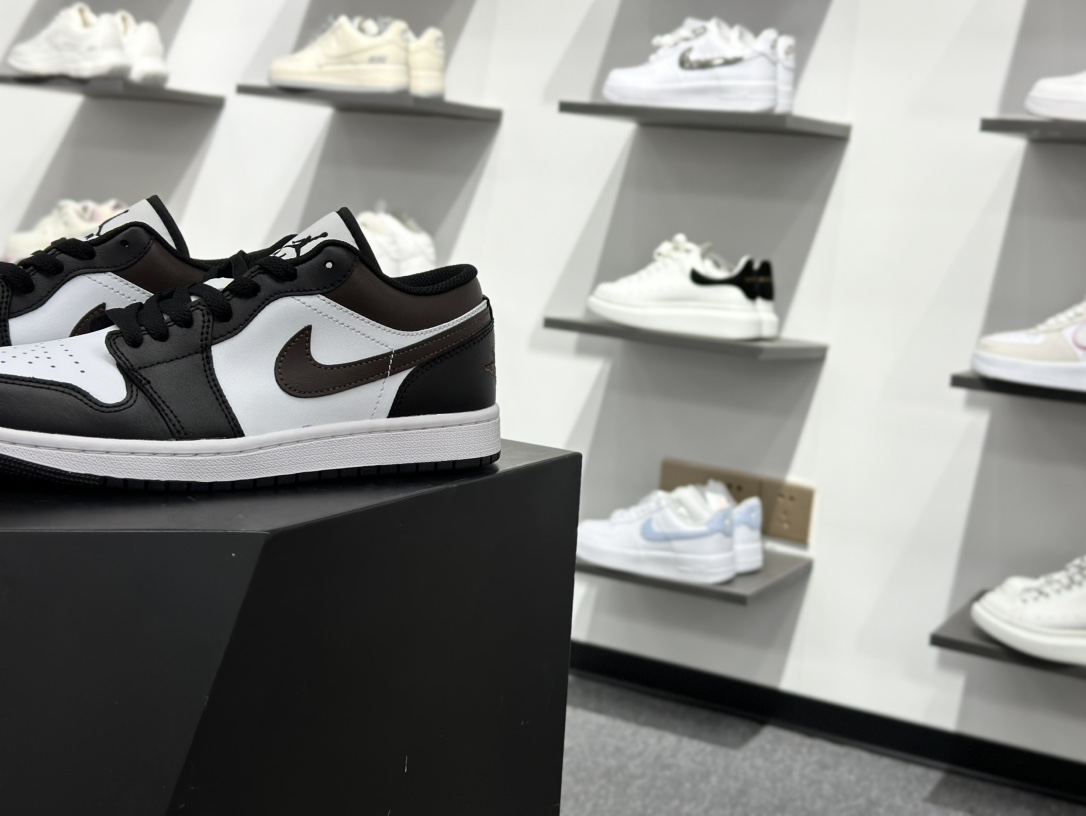 Air Jordan 1 Low 原装配色 耐克Nike Air Jordan1 Low AJ低帮乔丹一代低帮经典复古文化休闲运动篮球鞋 IO3393-010