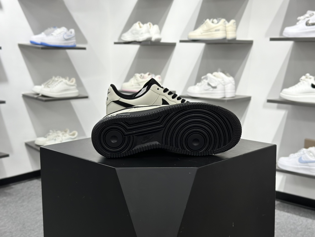 耐克Nike Air Force 1 07 Low空军一号经典低帮百搭休闲运动板鞋 ZH0316-143