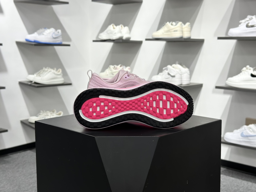 180 NK Vomero Plus 网面透气跑步鞋 HV8150-602