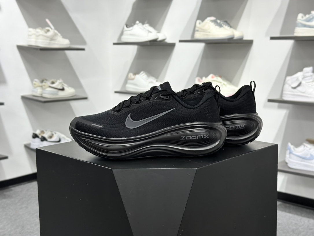 200 NK Vomero Plus 网面透气跑步鞋 HV8150-003-Chinese UA Cheap High Quatity Brand Clothes Bags handbags Sneakers wholesale wholesaler seller from China Factory suppliers Fashion Clothing Shoes best Quality Beautiful Price 200 NK Vomero Plus 网面透气跑步鞋 HV8150-003